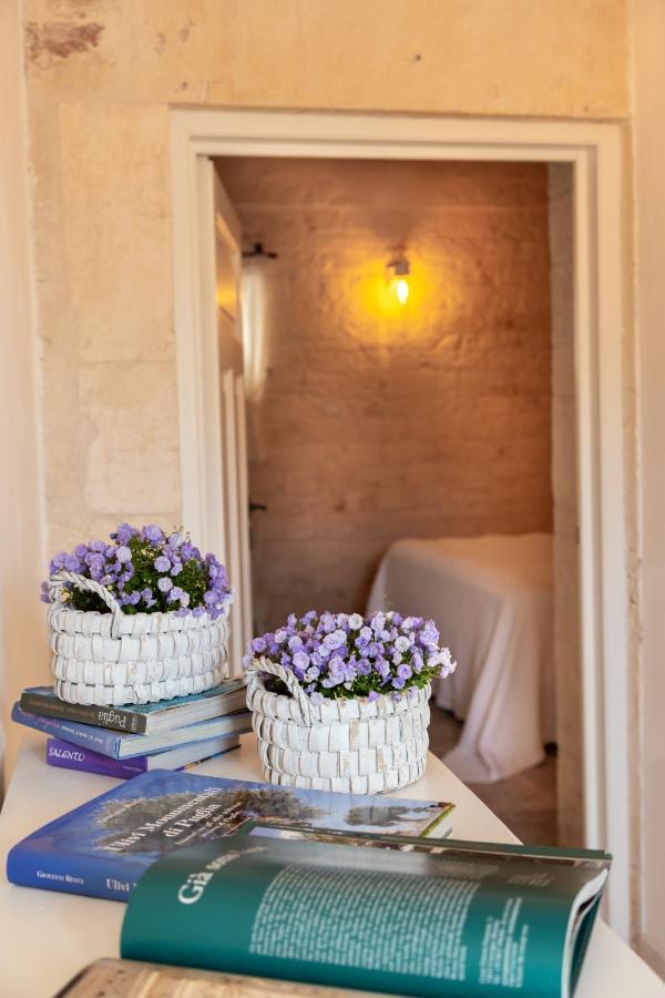 Dimora Graziana 1909 Bed & Breakfast โลโกโรตอนโด ภายนอก รูปภาพ