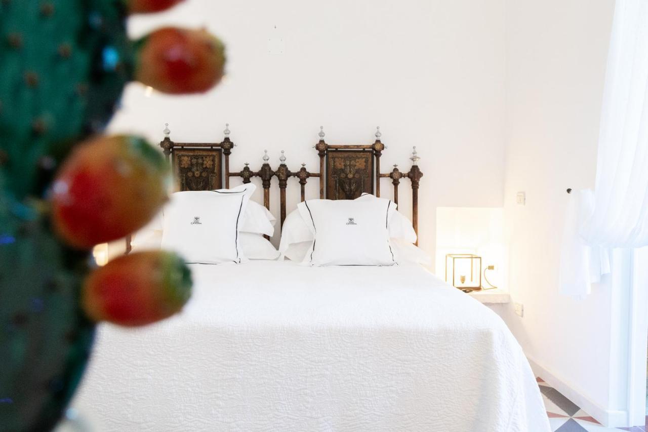 Dimora Graziana 1909 Bed & Breakfast โลโกโรตอนโด ภายนอก รูปภาพ