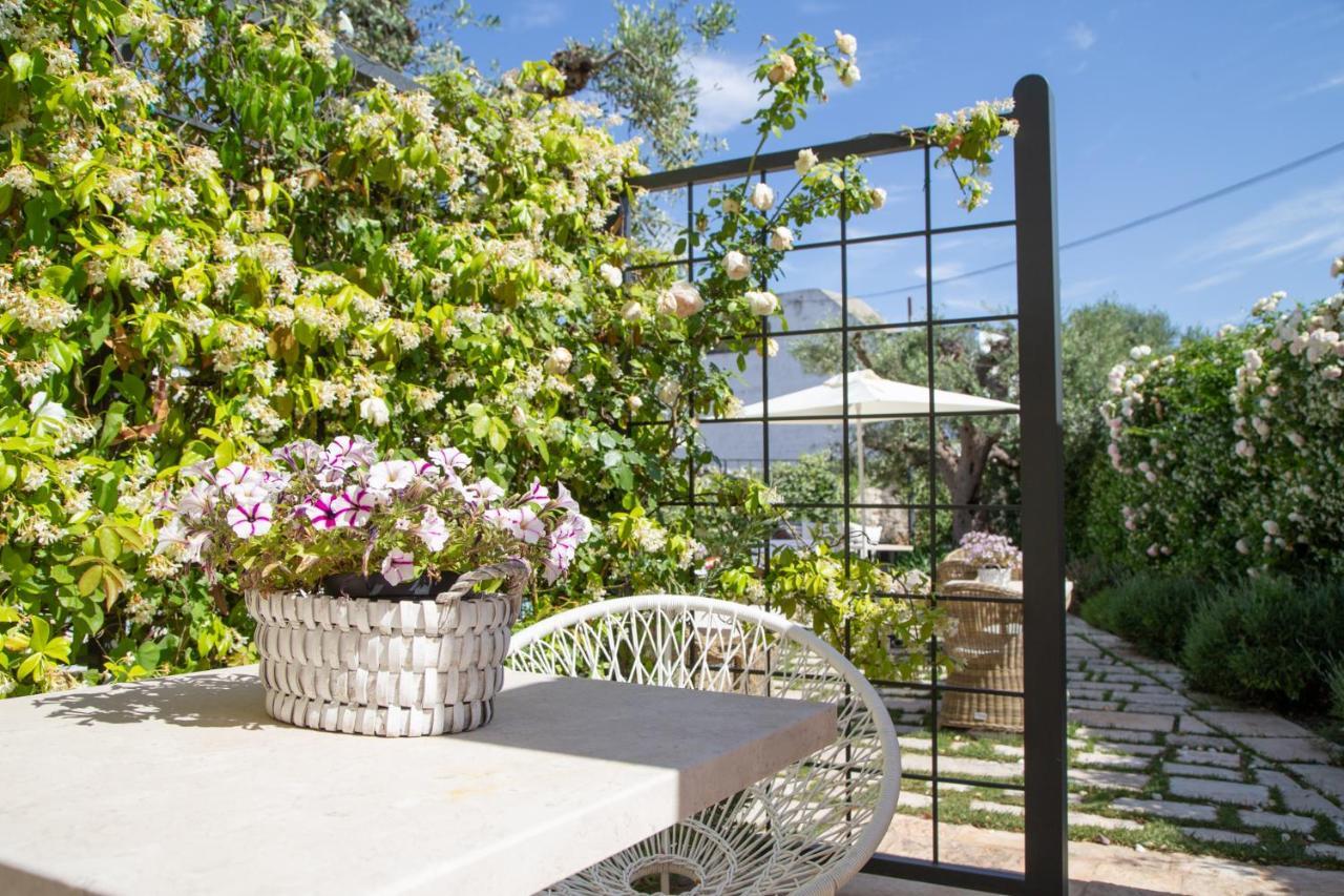Dimora Graziana 1909 Bed & Breakfast โลโกโรตอนโด ภายนอก รูปภาพ